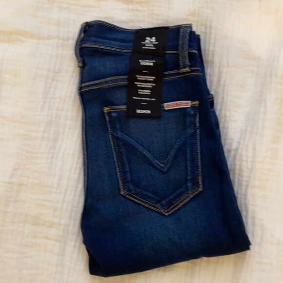hudson Elysian Denim Nico Super Skinny Midrise Crop jeans. Size 24 . New. - Picture 13 of 13